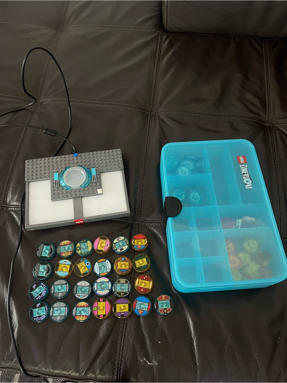 LEGO Turquoise Storage Case with Assorted Game Tokens
